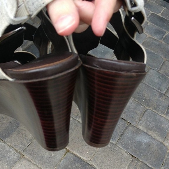 Donald J Pliner Metallic Suede Wedge Sandal - Picture 8 of 8